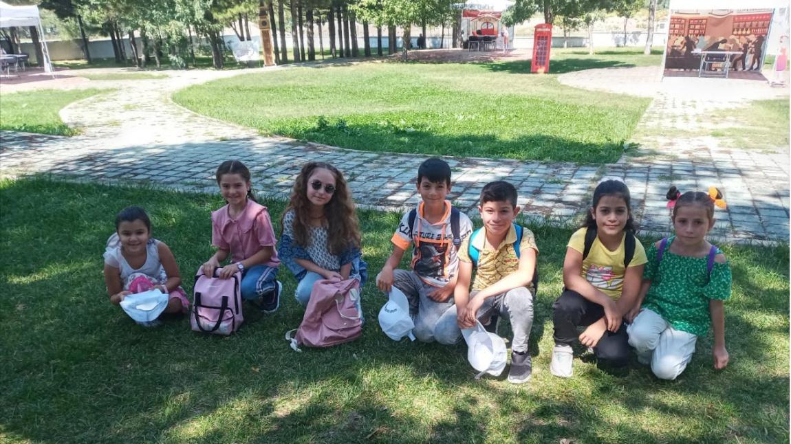 4-C sınıfı Karacaşehir -25 Çocuk Köyü'nde